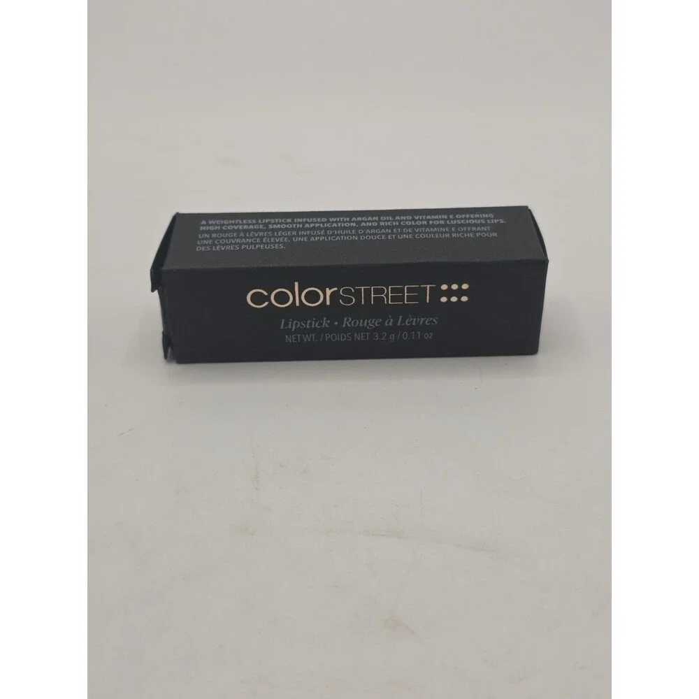 Color Street Lipstick Flawless #203 NIB Magnetic Lid Pink